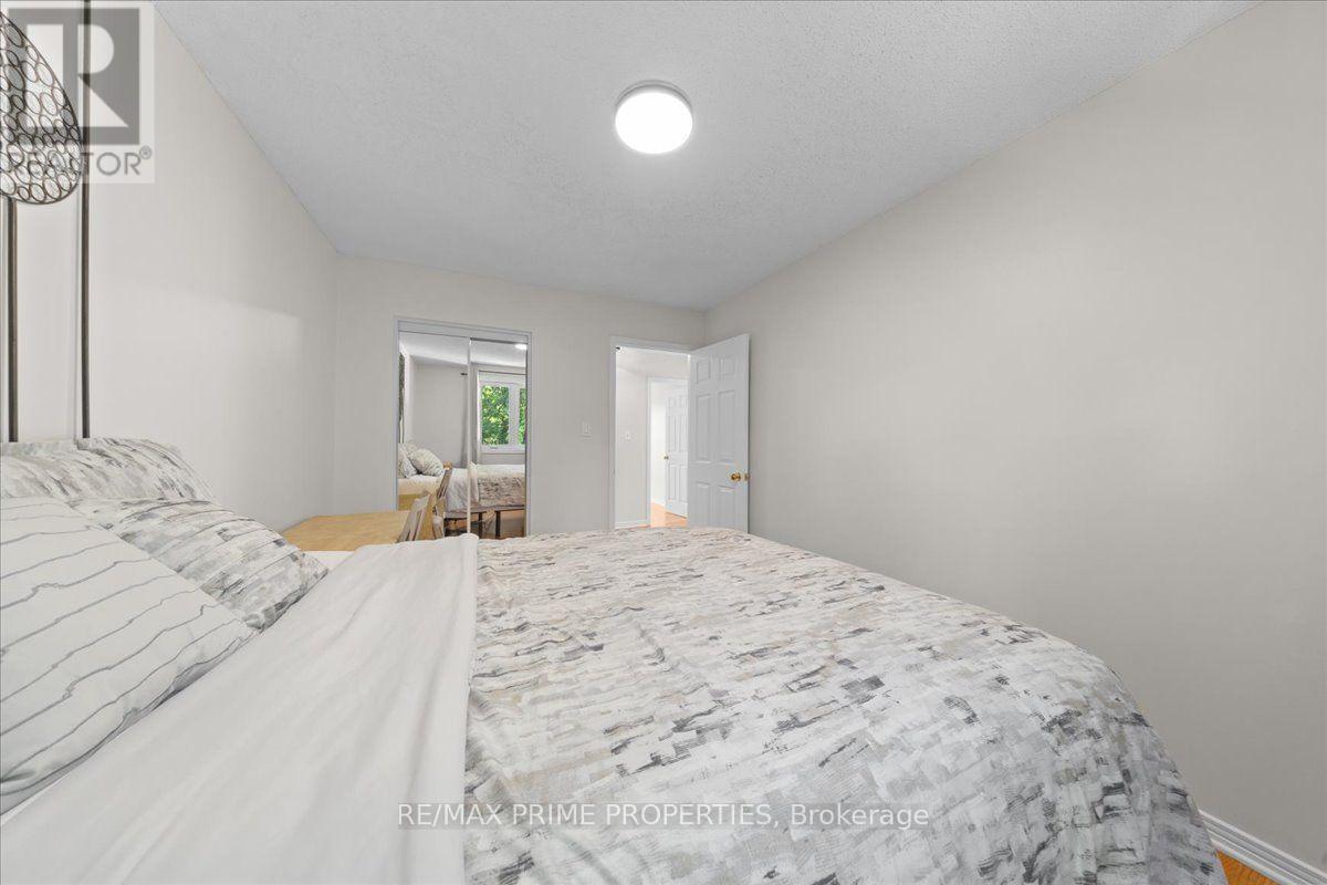 3 Bed, 3 Bath House for Sale in Ottawa – 1971 ROSEBELLA AVENUE, Ottawa – MLS# X13675942 - Image 19