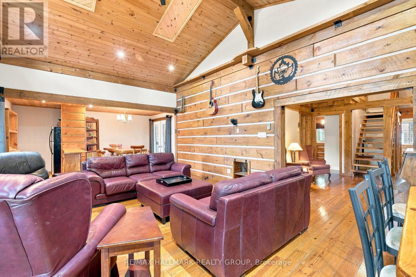 261 LACOURSE LANE - Image 17