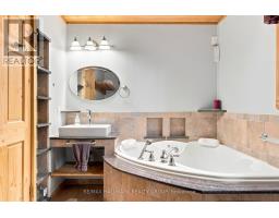 261 Lacourse Lane, Lanark Highlands, ON K0A3L0 Photo 22