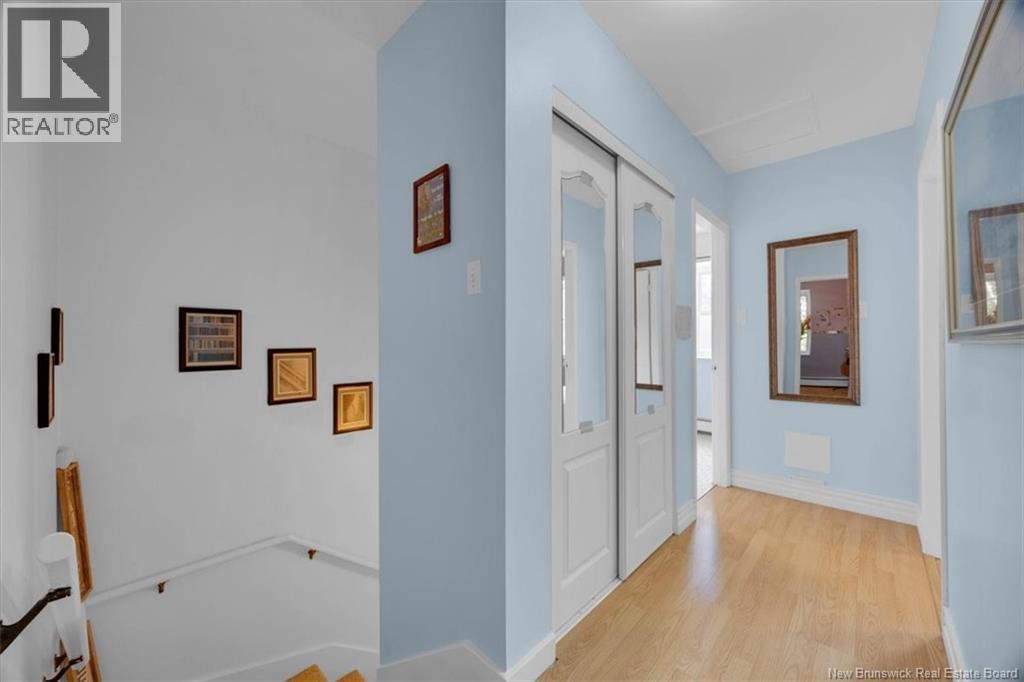 7 Hampton Manor - Image 13