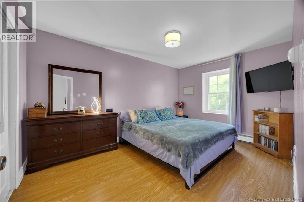 7 Hampton Manor - Image 16