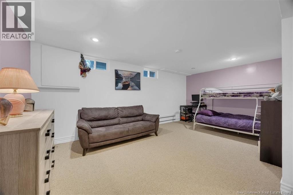 7 Hampton Manor - Image 20
