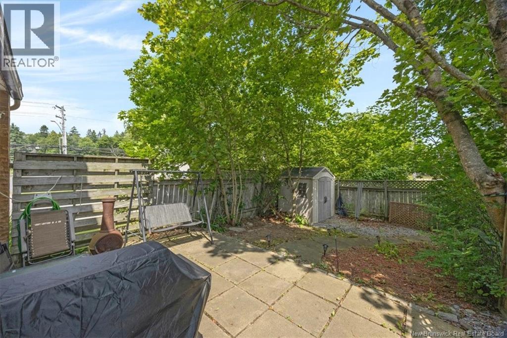 7 Hampton Manor - Image 23