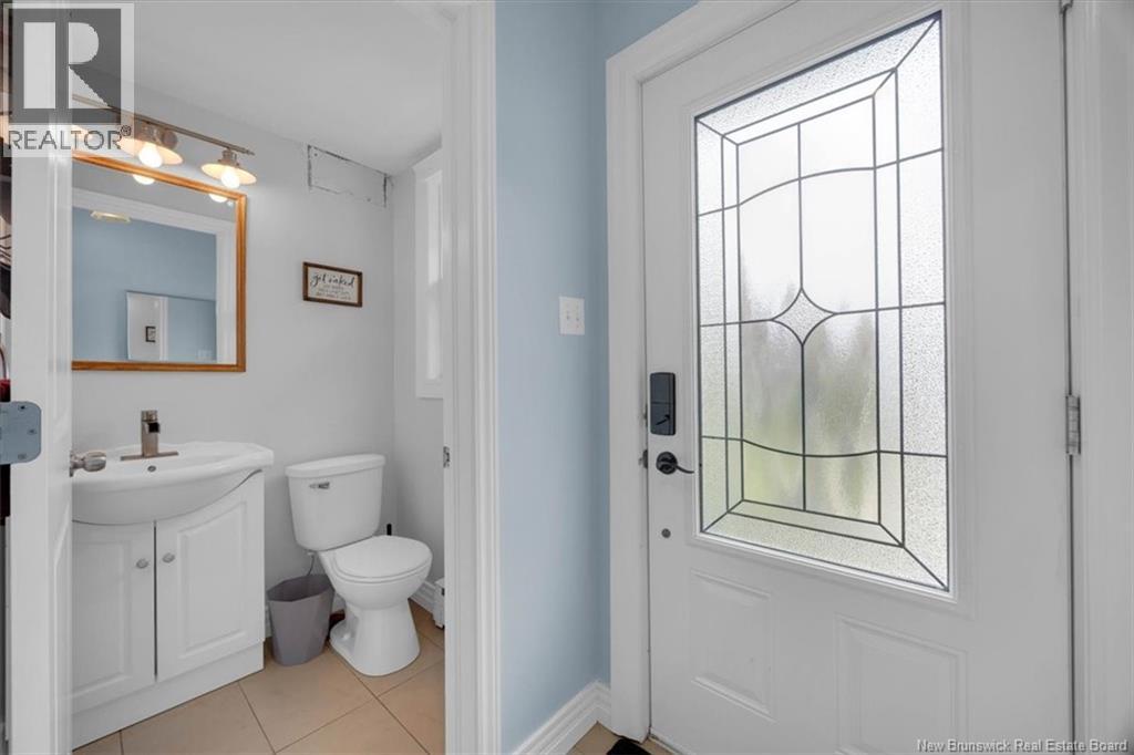 7 Hampton Manor - Image 4