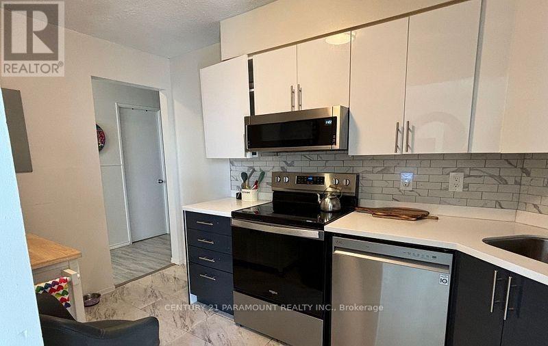 #112 61 MARKBROOK LANE - 9