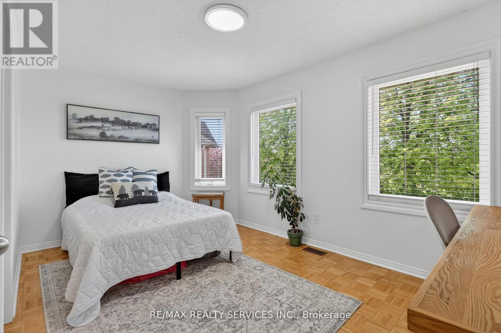 150 ROYAL VALLEY DRIVE - 24