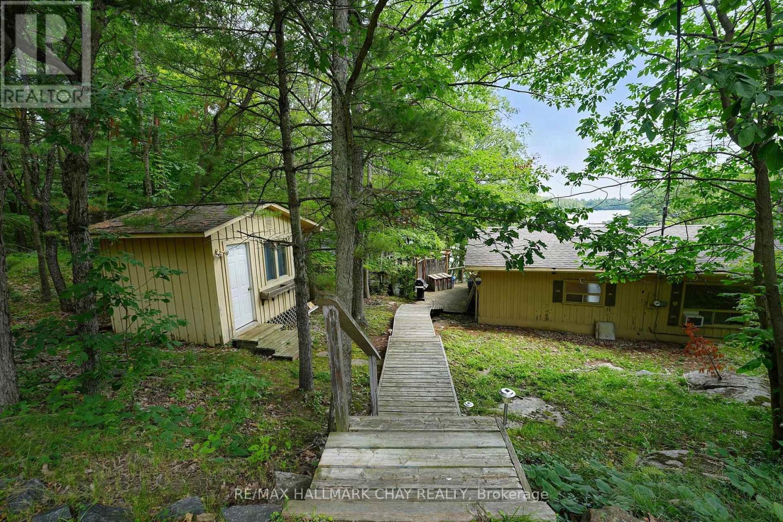 1283 LIONS HEAD ROAD - Image 15