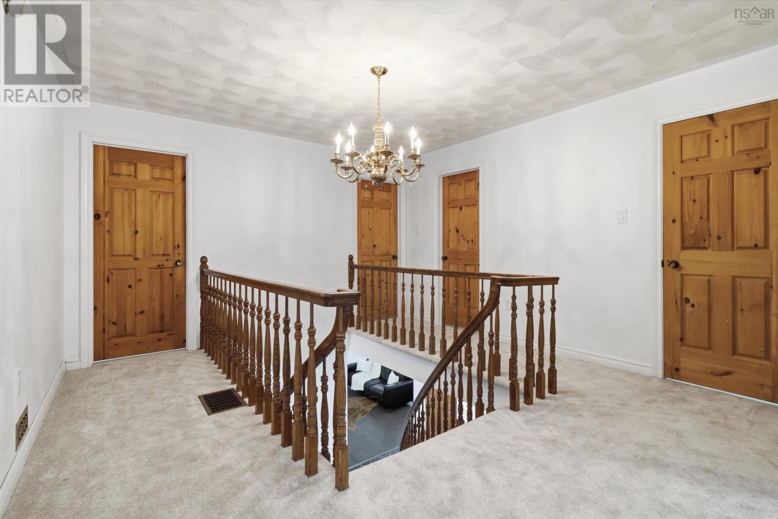43 Karen Avenue - 25