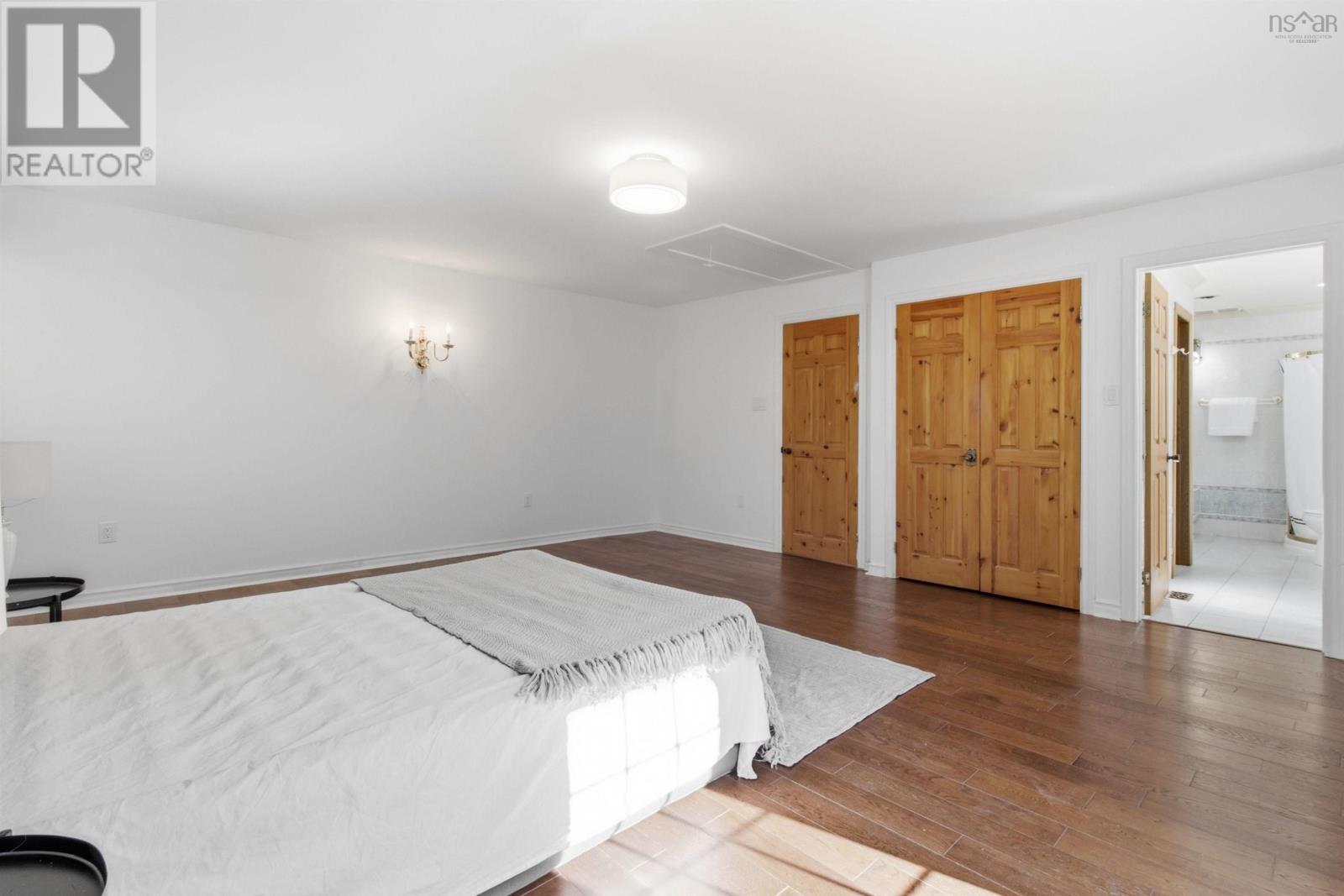 43 Karen Avenue - 39