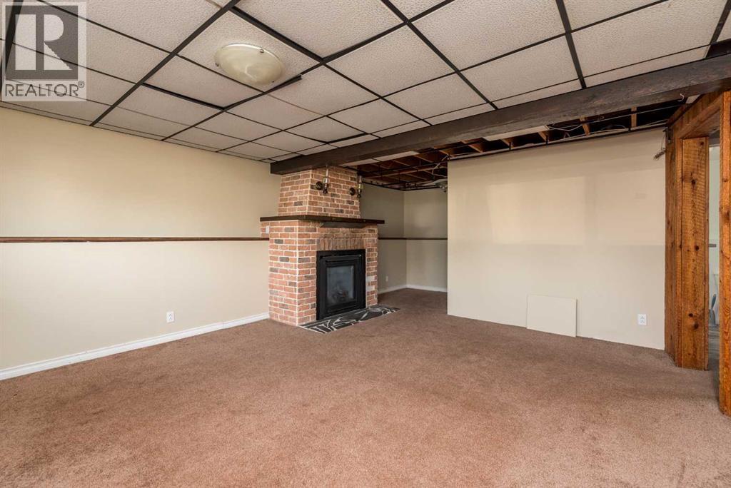 109 3 Street E - Image 20