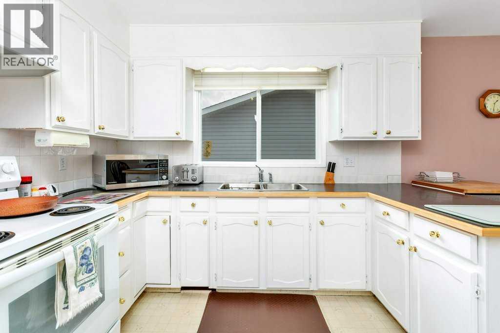 6739 59th Avenue - Photo 11