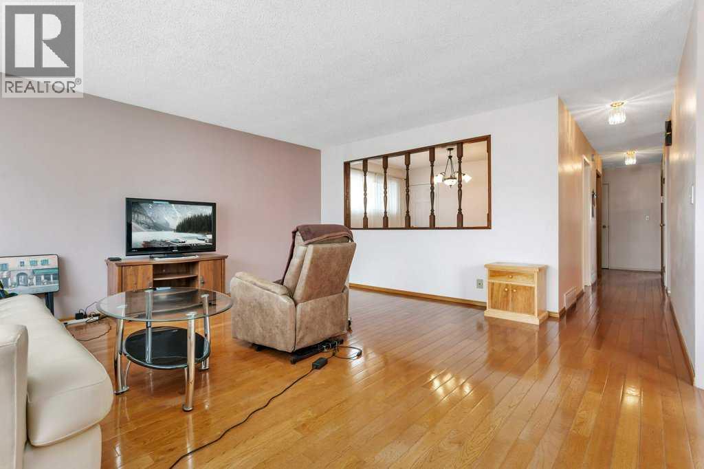 6739 59th Avenue - 6