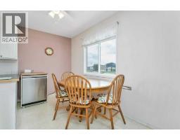 2pc Bathroom - 6739 59th Avenue, Red Deer, AB T4P1B1 Photo 8