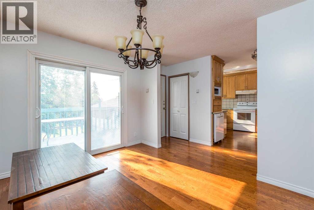 109 3 Street E - Image 7