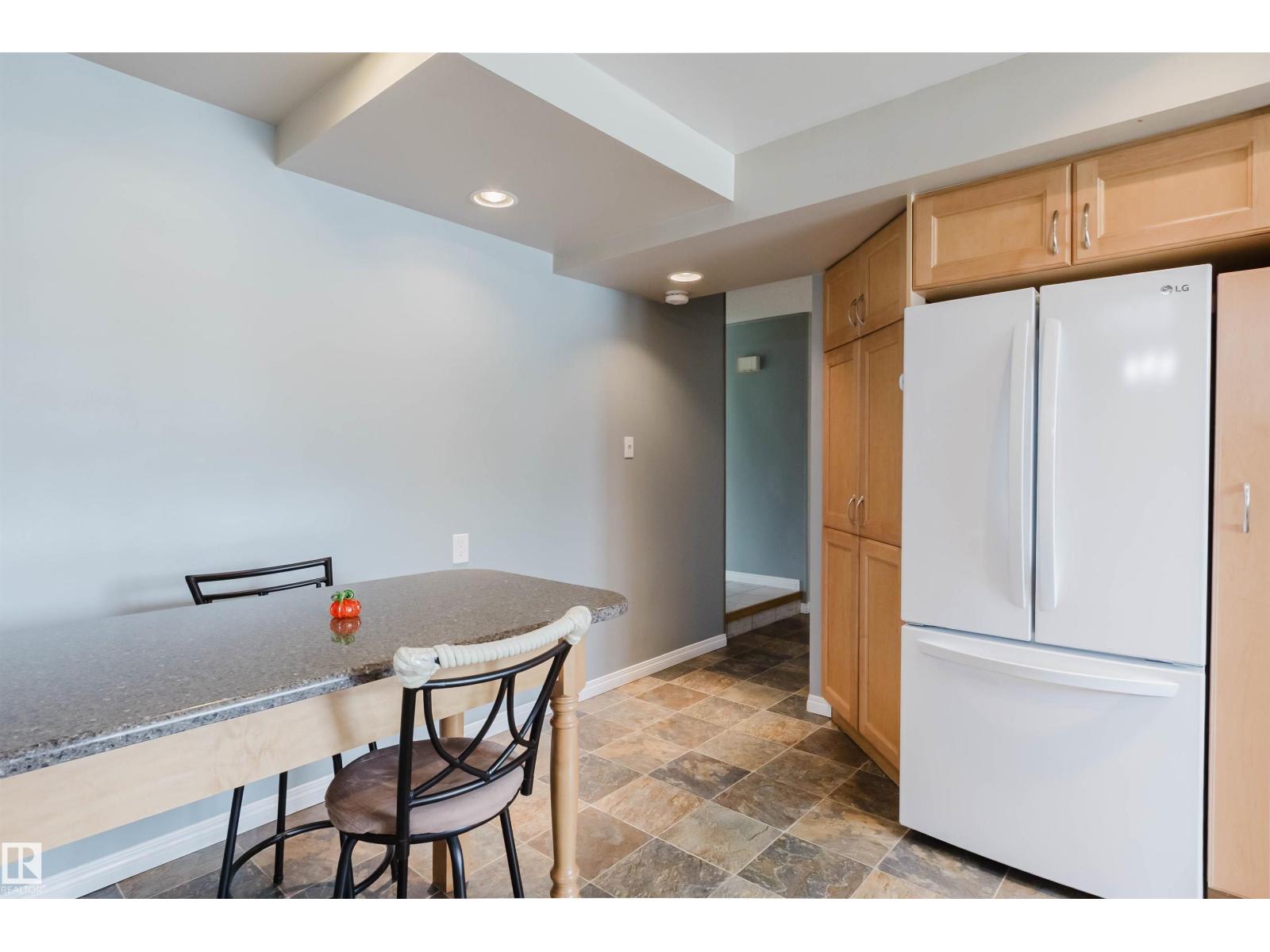 11736 35A Avenue NW - Photo 14