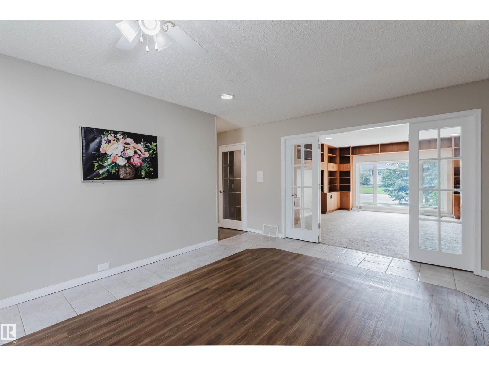 11736 35A Avenue NW - Photo 25