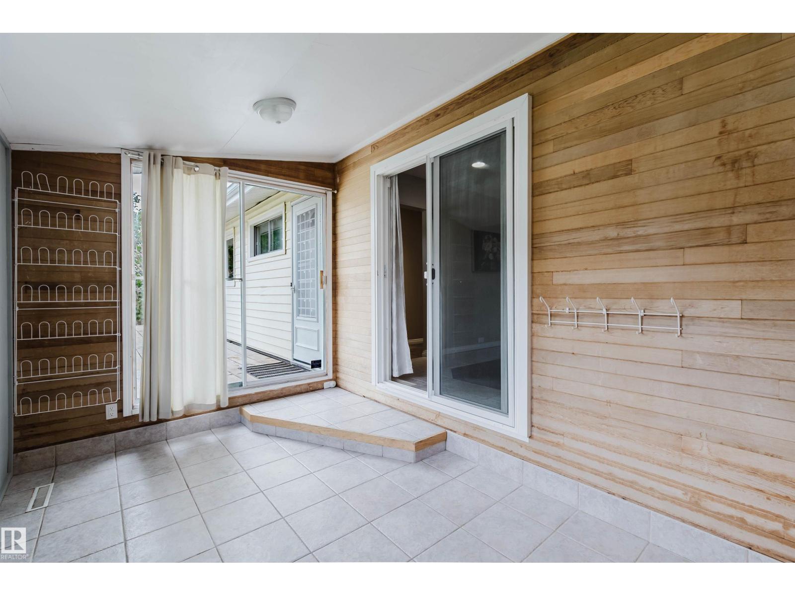 11736 35A Avenue NW - Photo 35