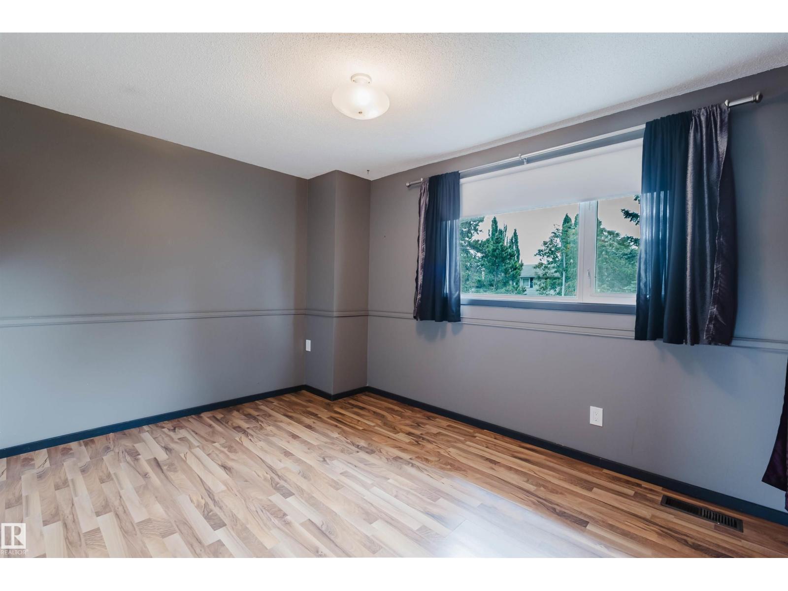 11736 35A Avenue NW - Photo 38