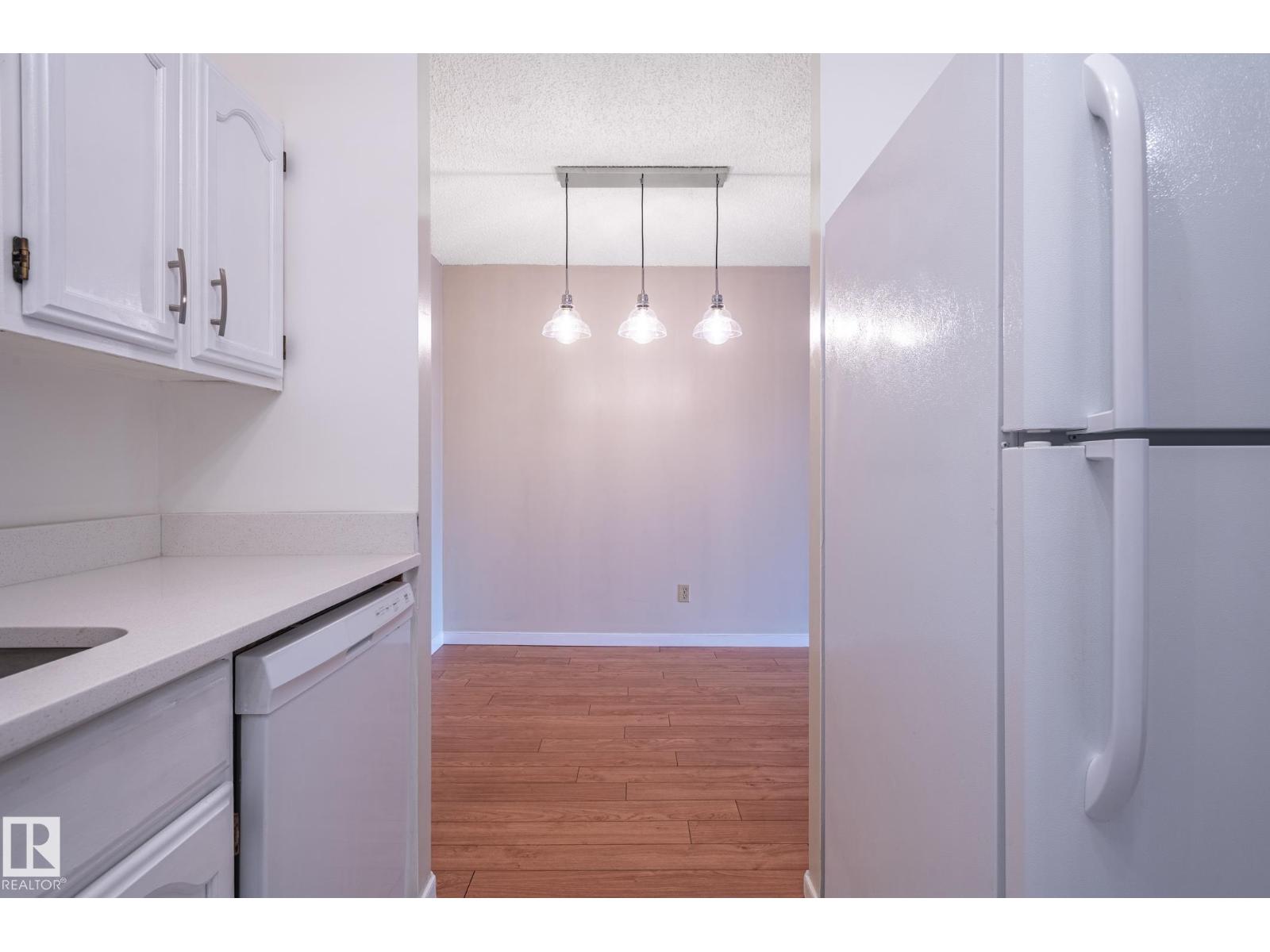 #1103 10125 109 ST NW - 14