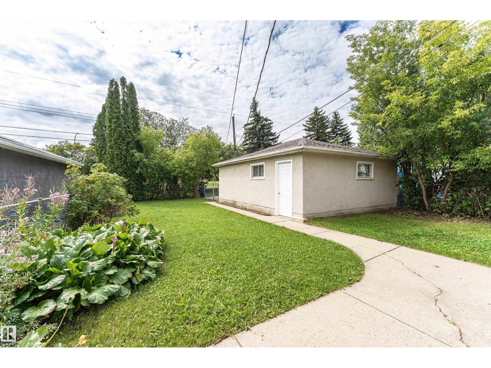 11139 62 AV NW - Image 51