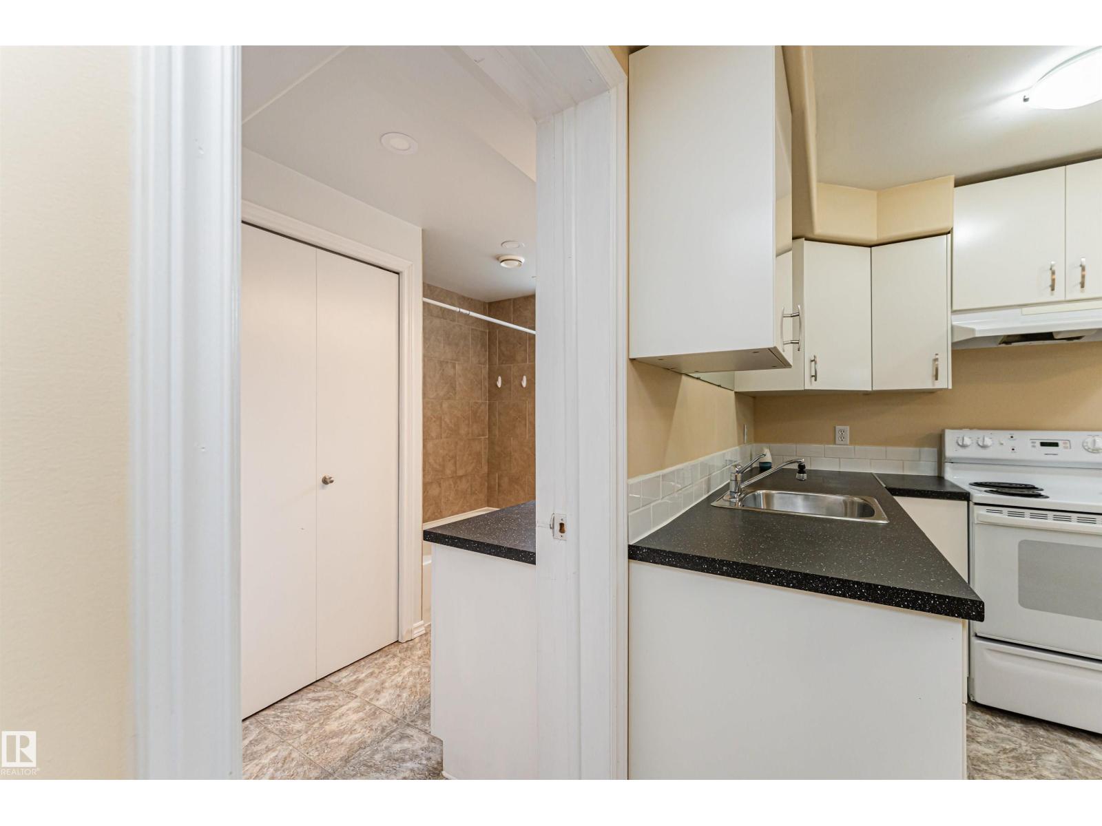 11139 62 Avenue NW - Photo 46