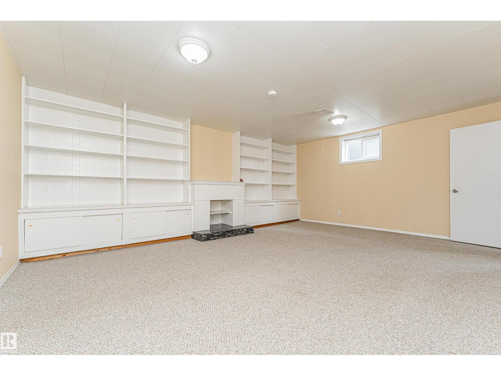 11139 62 AV NW - 38