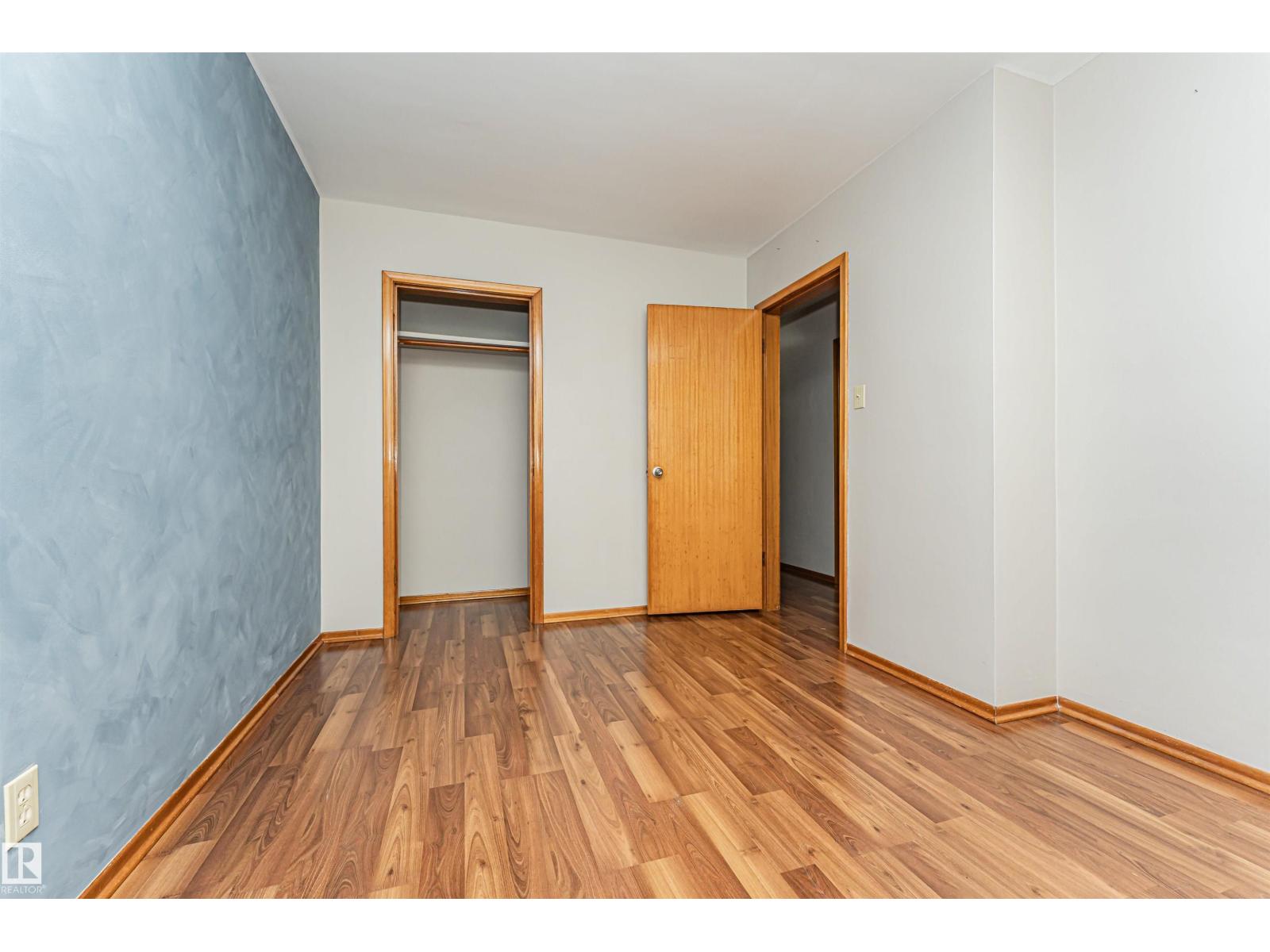 11139 62 AV NW - 26