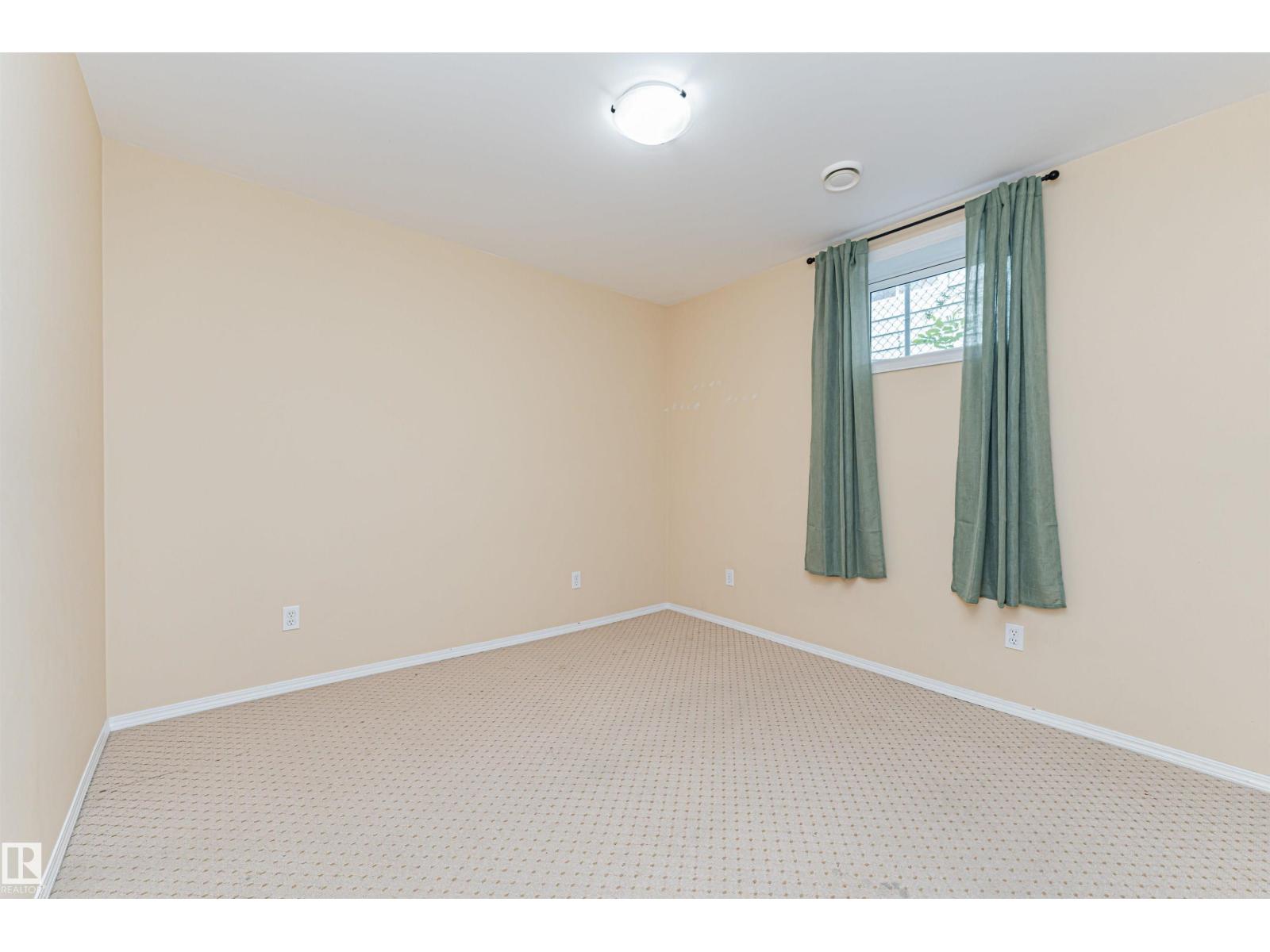 11139 62 Avenue NW - Photo 41