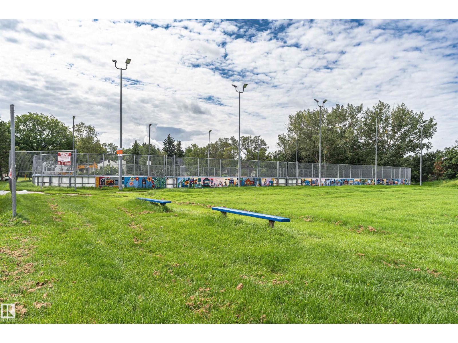 11139 62 AV NW - 60