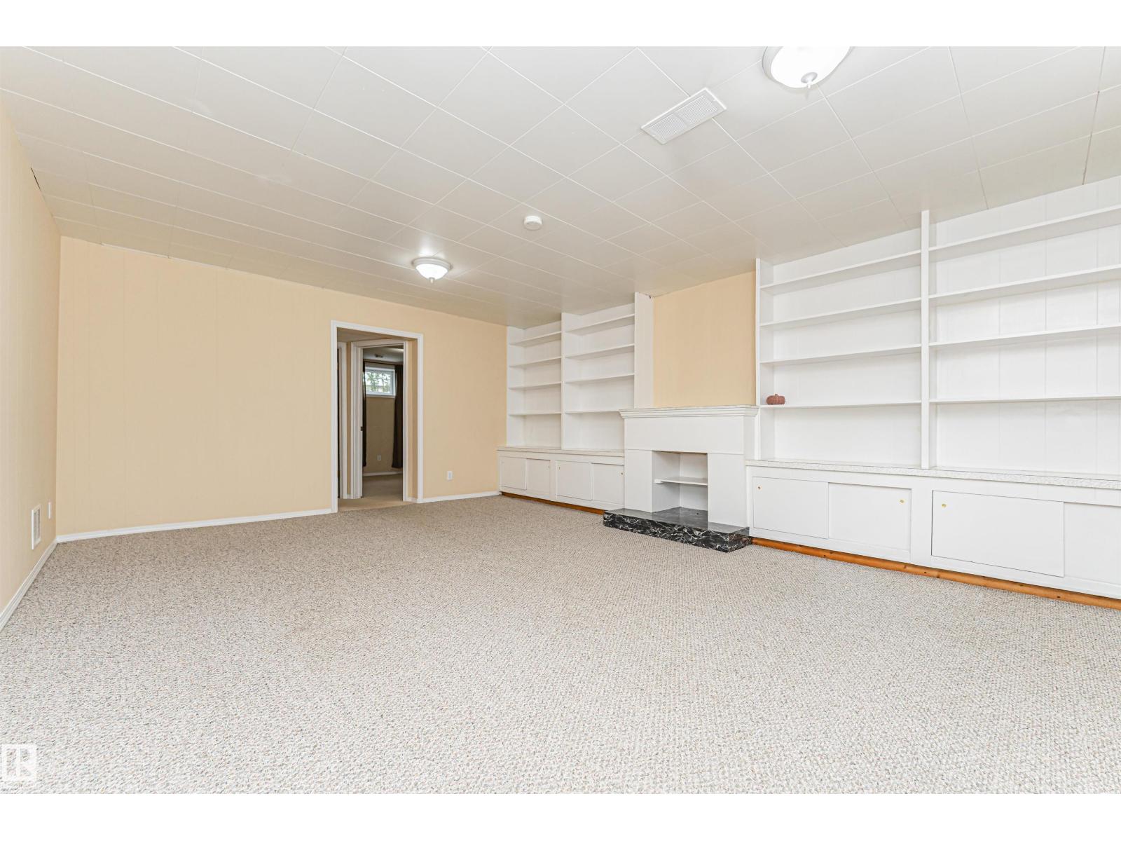 11139 62 Avenue NW - Photo 37