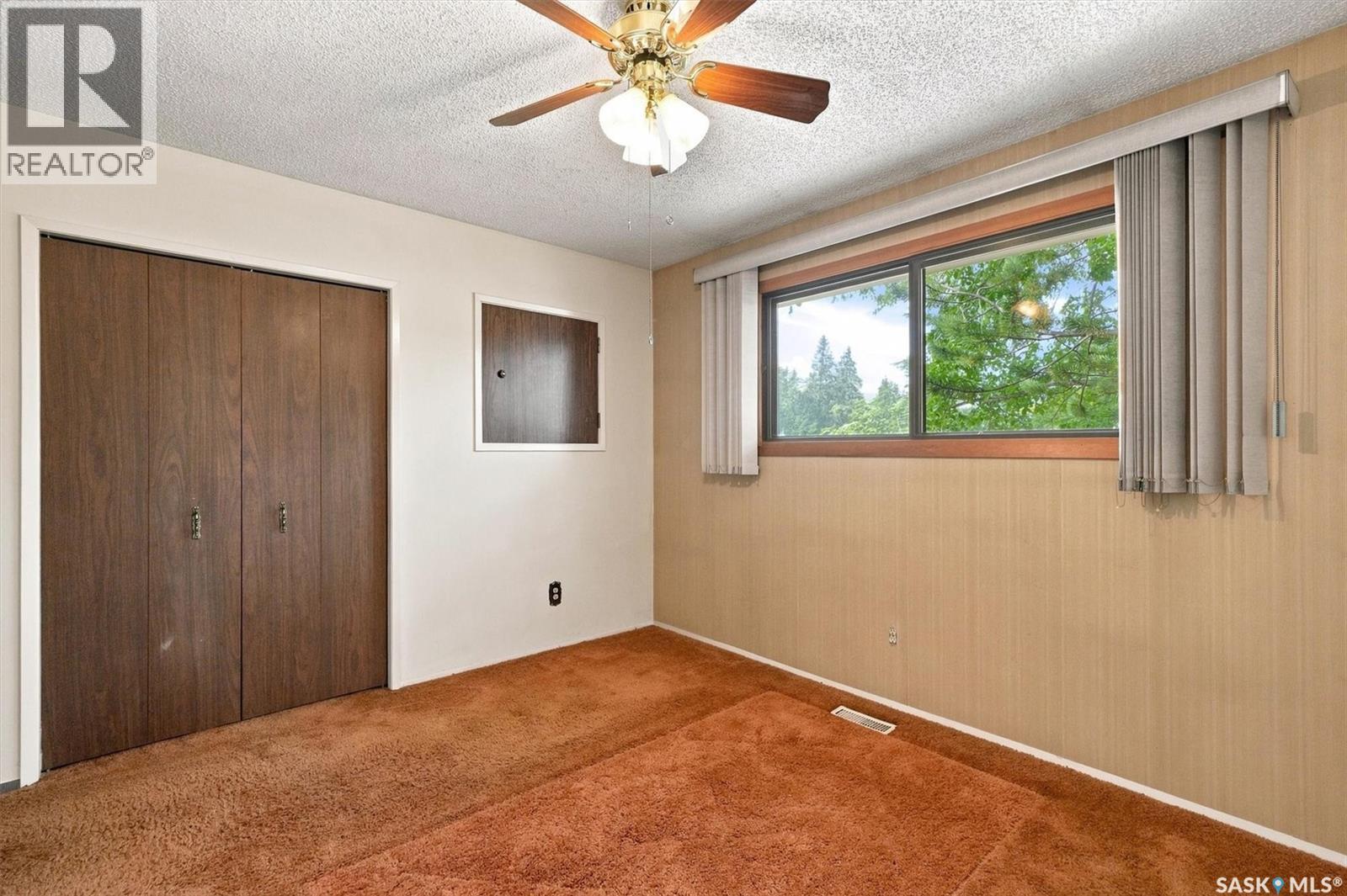 125 Arnason CRESCENT - 11