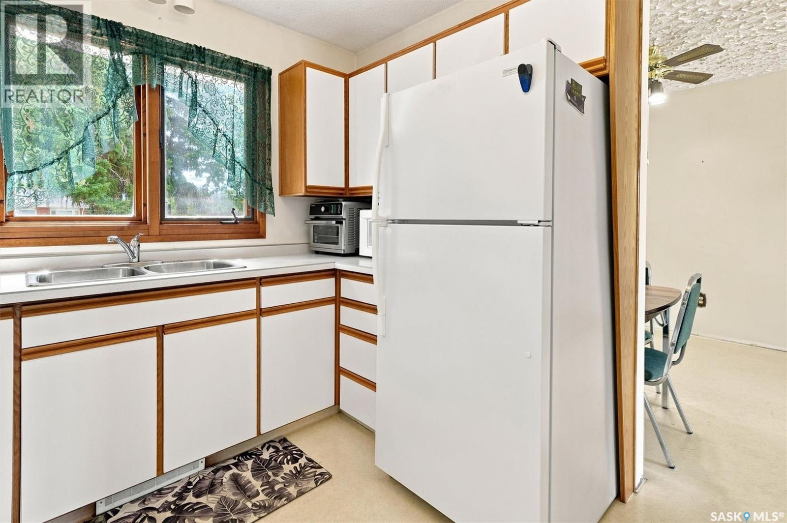125 Arnason CRESCENT - 9