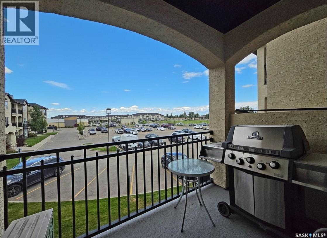 #216 211 Ledingham STREET - 6