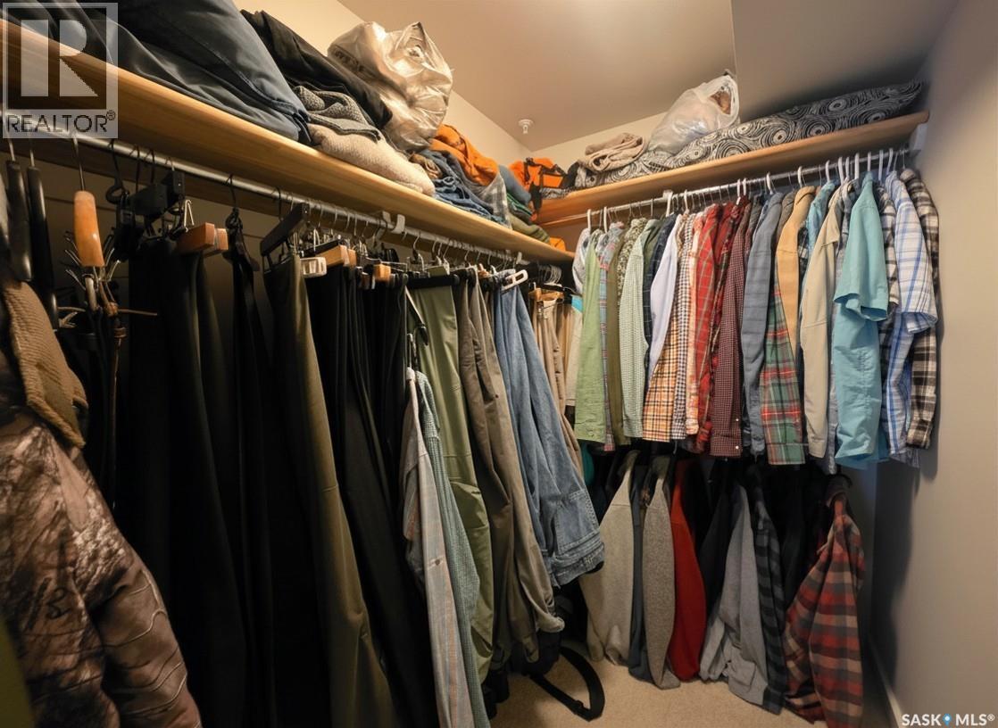 #216 211 Ledingham STREET - 9