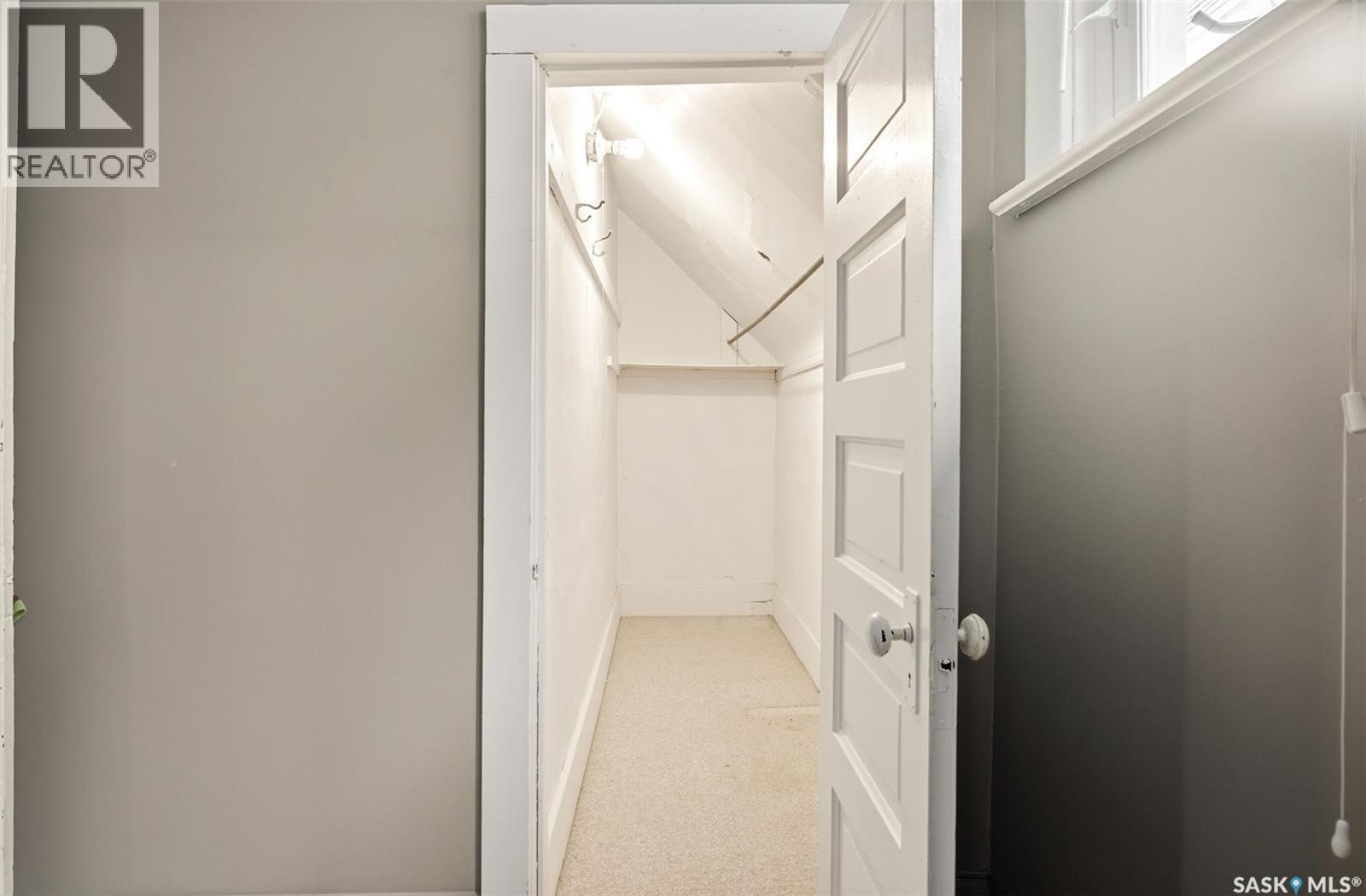 2242 Angus STREET - 26