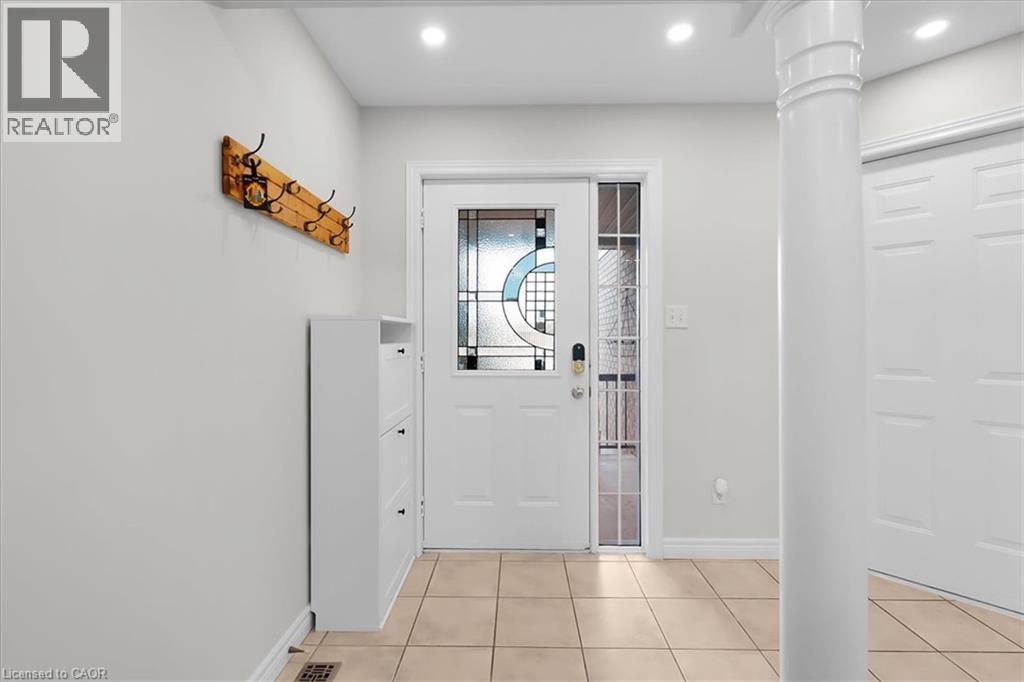 3 APPLE RIDGE Drive — photo 2