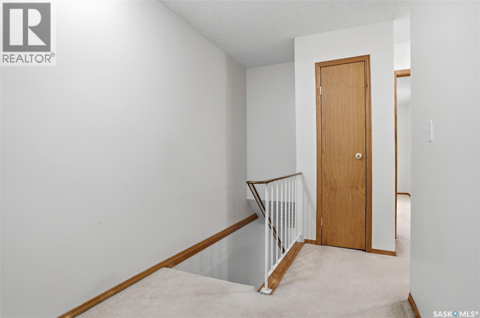 #246 Plainsview DRIVE - 18