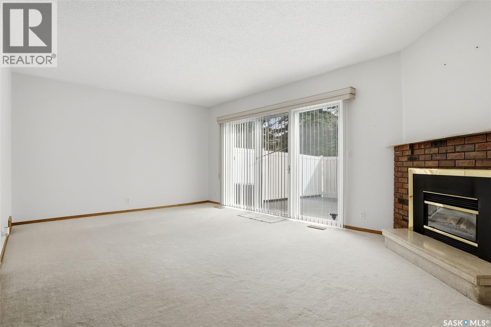 #246 Plainsview DRIVE - 5