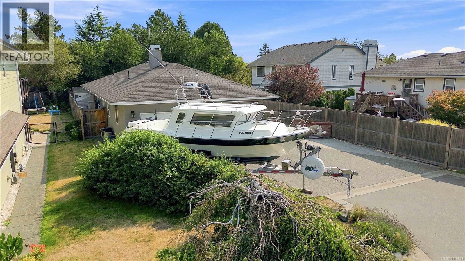 1101 Berkeley Pl - 40