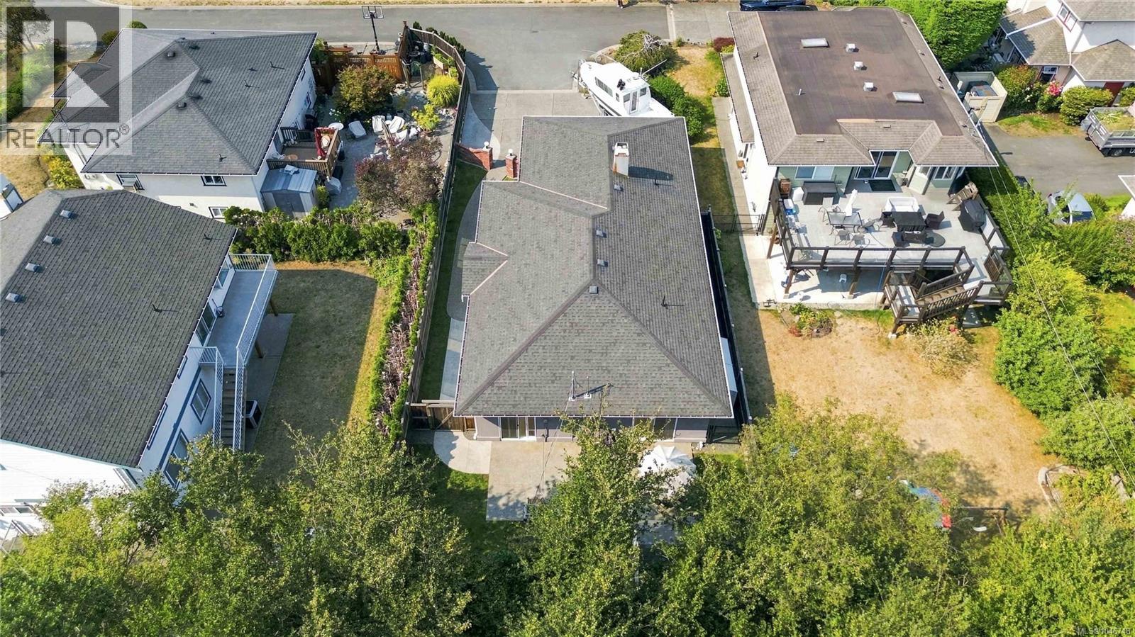 1101 Berkeley Pl - Image 45