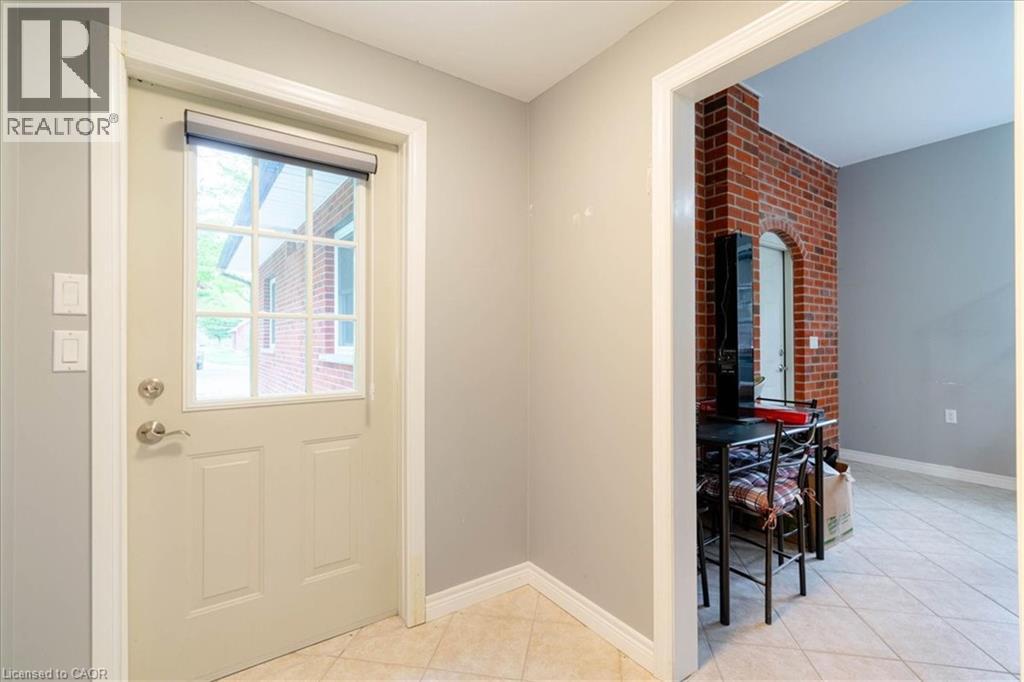111 DECOU Road - 35