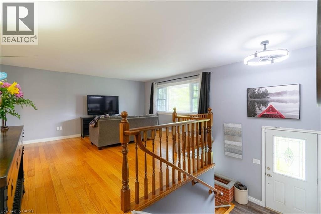 111 DECOU Road - 14