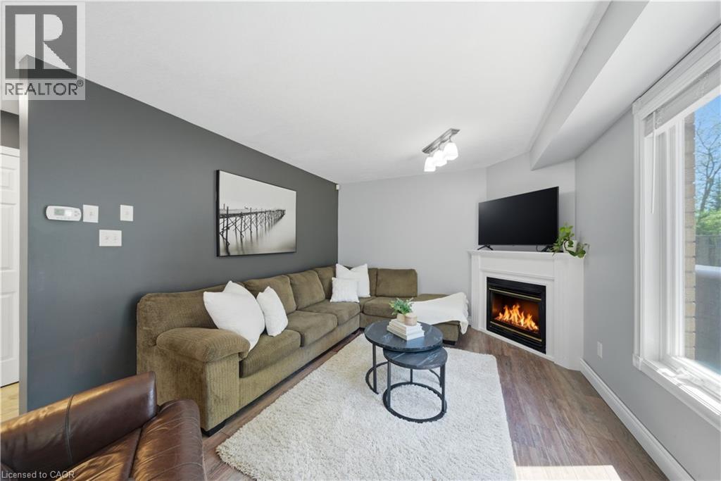 784 BUTTERNUT Avenue - Image 15
