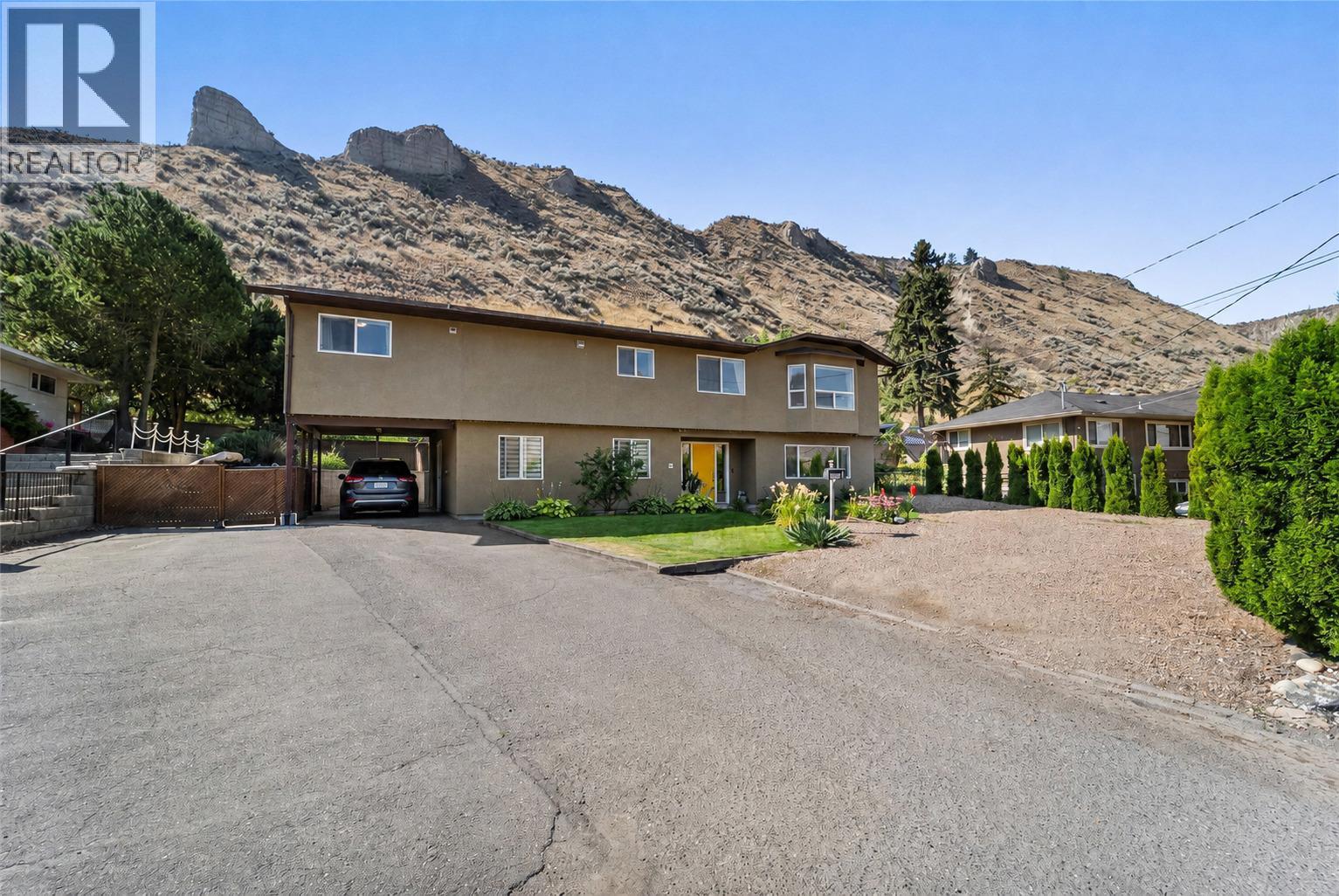 2045 Valleyview Drive - 2