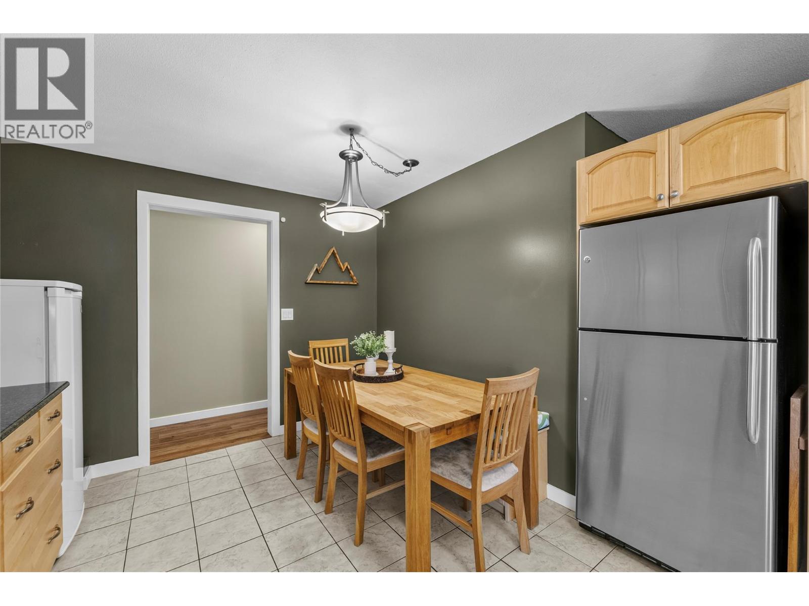 2045 Valleyview Drive - 13