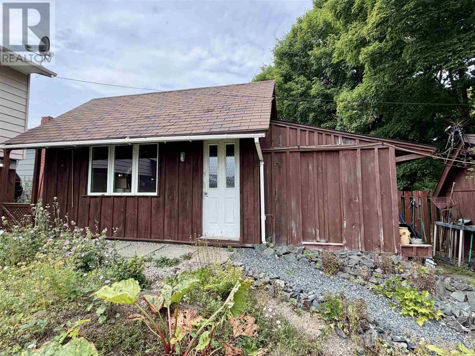 50 Hutchison AVE - Image 31