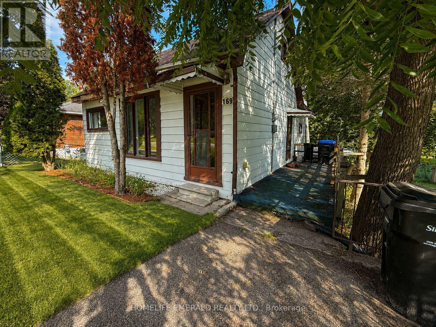 169 MARGARET STREET - 2