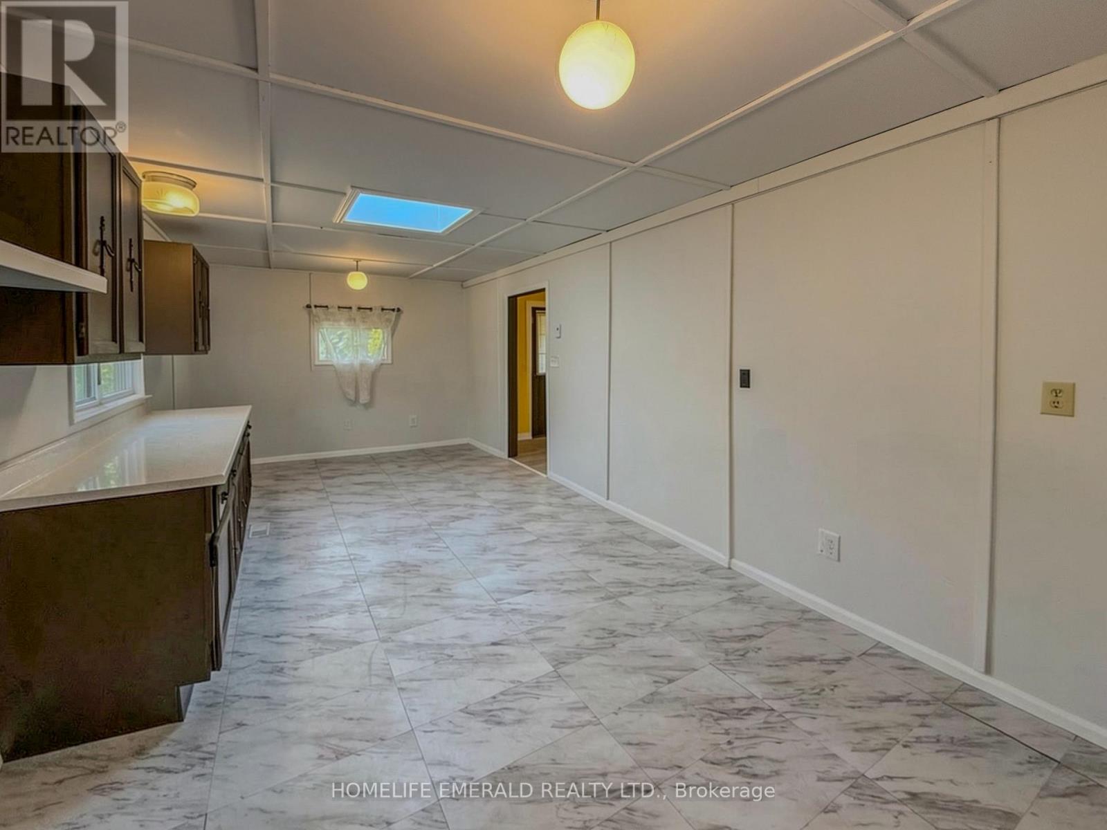 169 MARGARET STREET - 17