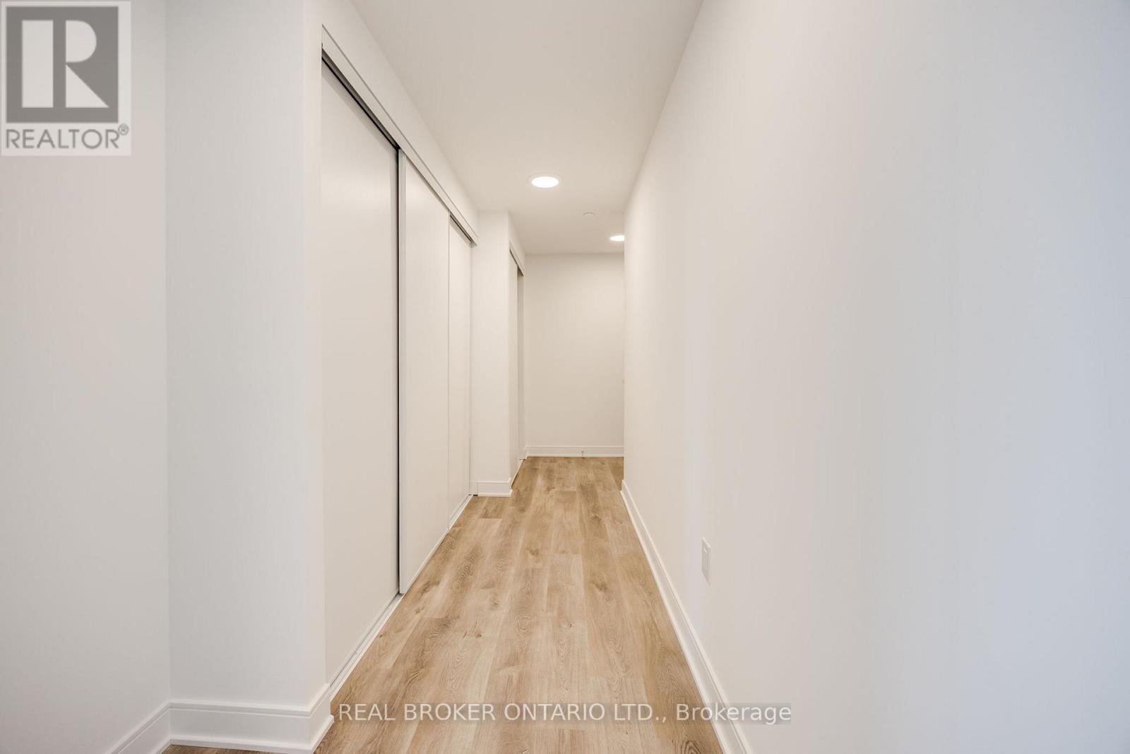 #1602 86 DUNDAS STREET E - 11