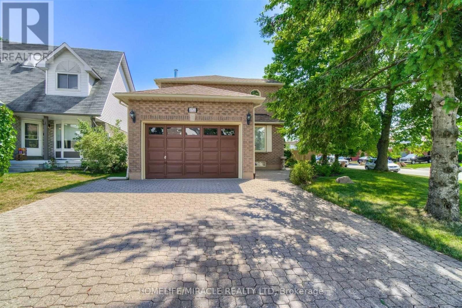 1 BEECHNUT CRESCENT - 1